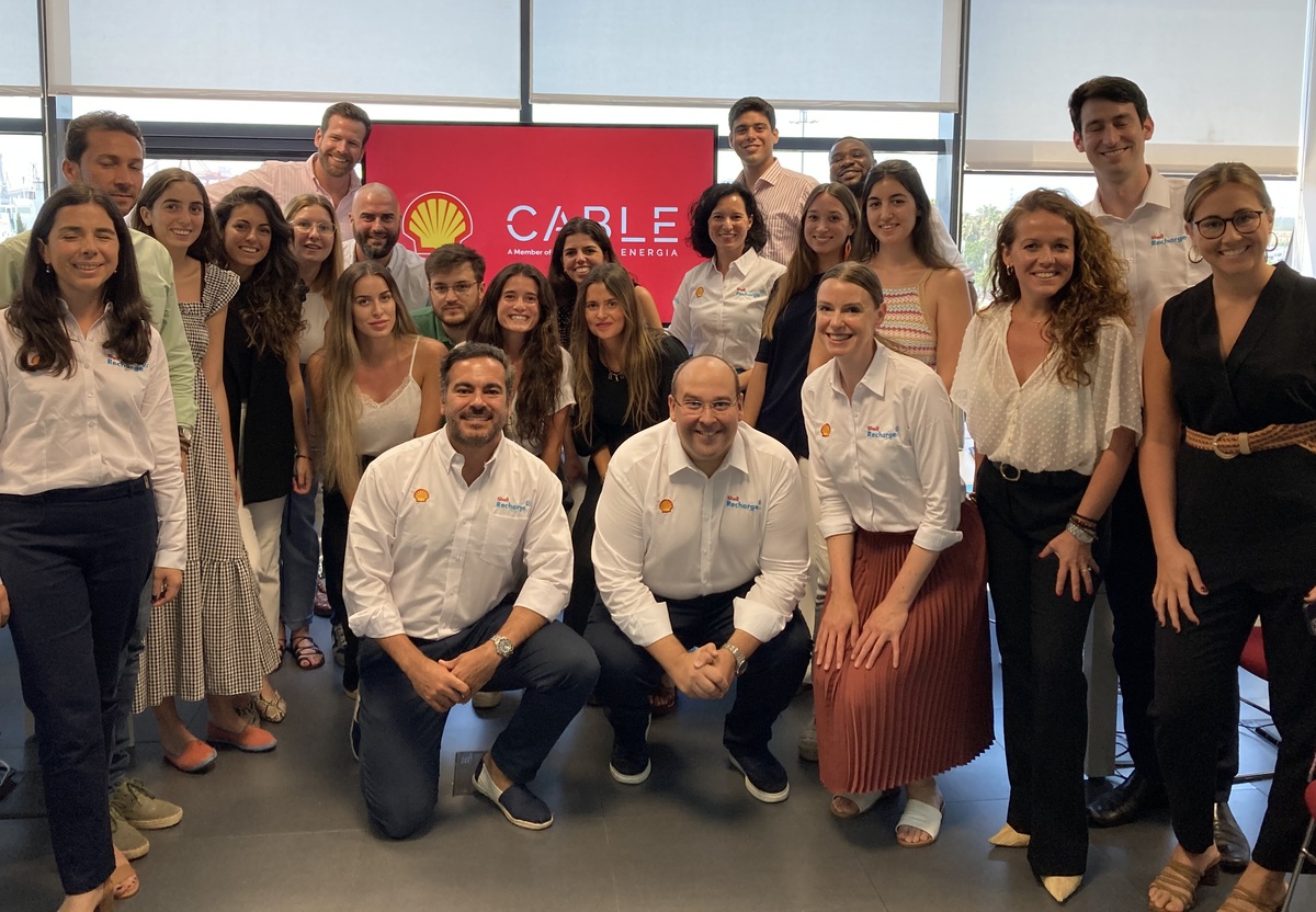 Parte del equipo de Cable Energía