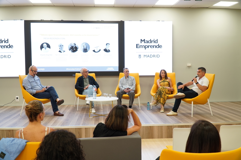 Mesa redonda DemoDay Vicálvaro 2026