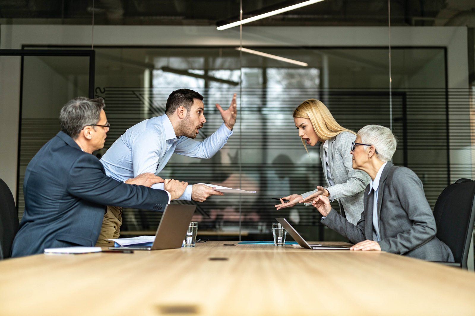 Cómo gestionar los problemas (y las soluciones) con tus socios 