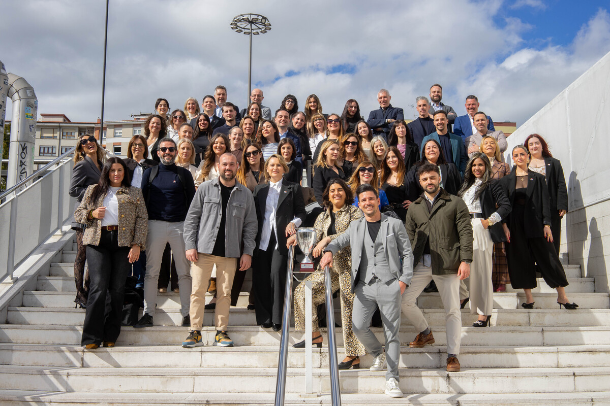 Equipo de la oficina Remax Vetusta